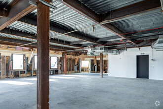 30800 Van Dyke Ave, Warren, MI for lease Interior Photo- Image 2 of 4