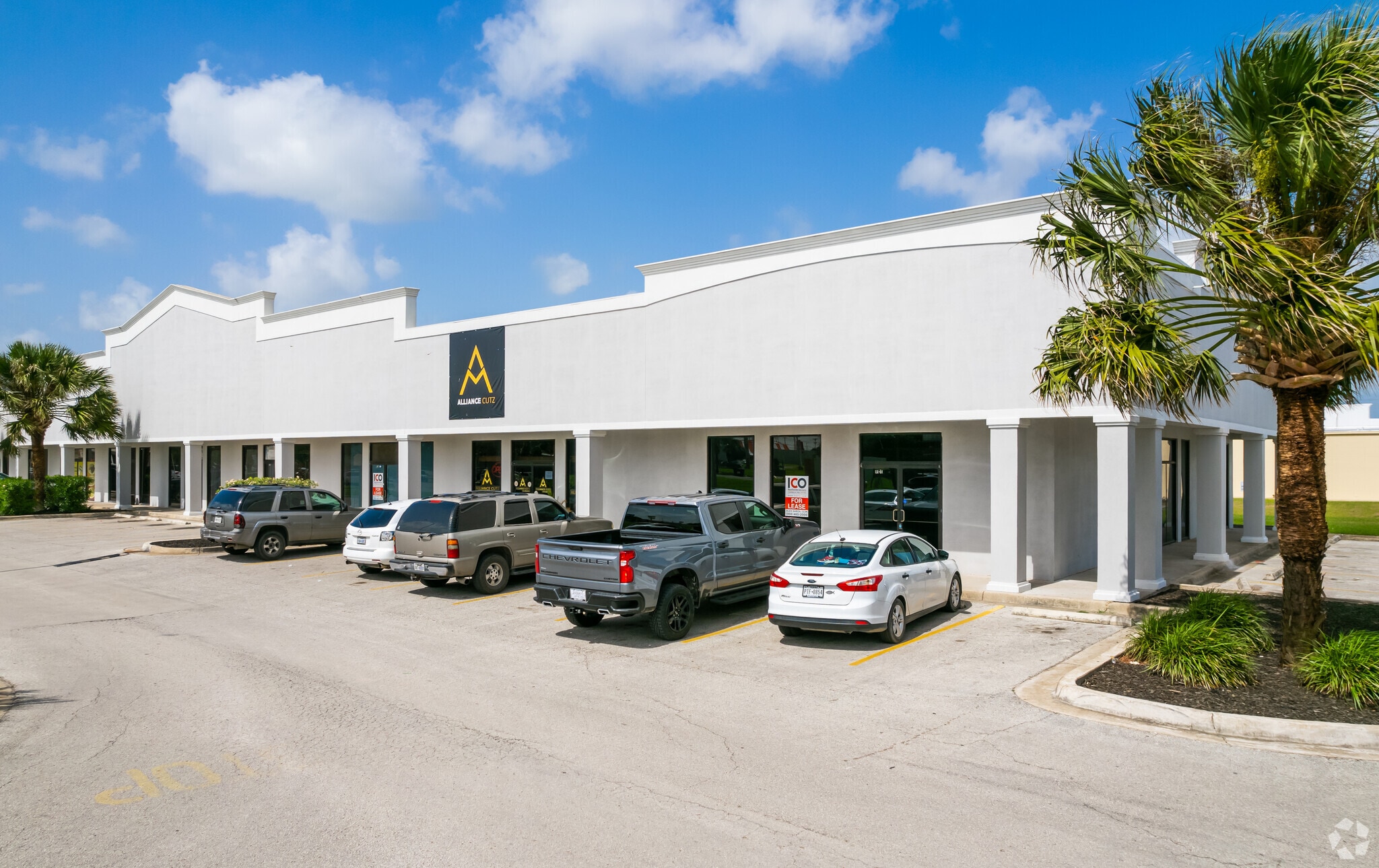 5850 Ruben M Torres Blvd, Brownsville, TX 78526 Via Del Mar Shopping