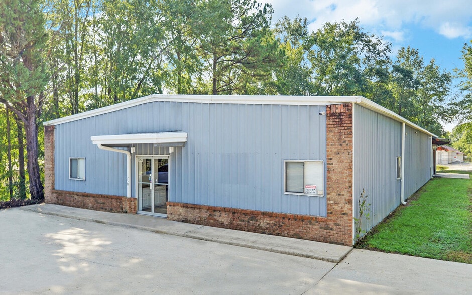 250 E Currahee St, Toccoa, GA 30577 Industrial for Sale