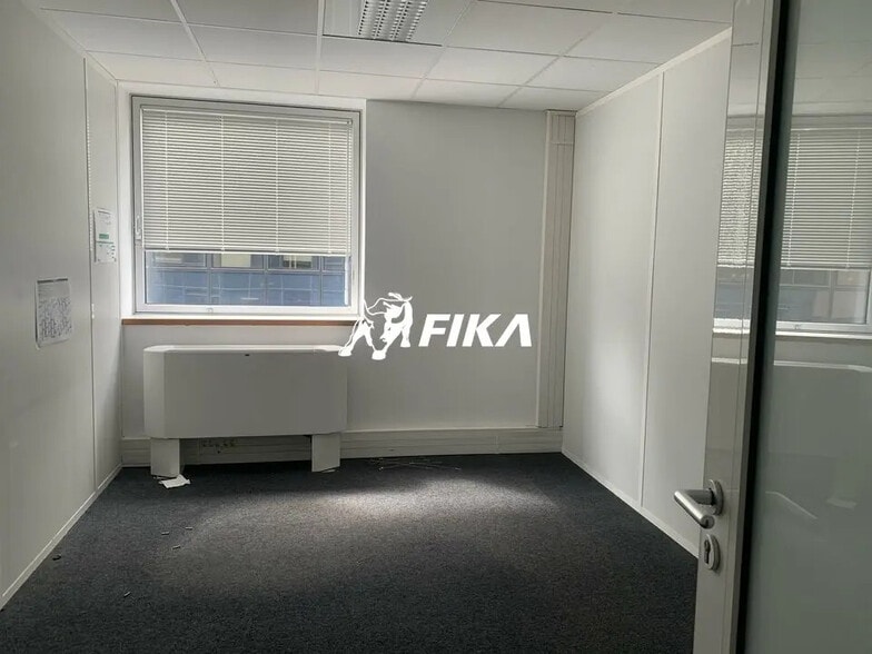 Office in Toulouse for lease - Interior Photo - Image 3 of 10
