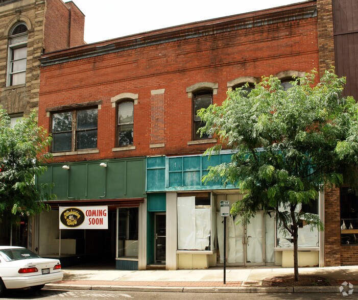 621619 Market St, Parkersburg, WV 26101 Retail for Sale