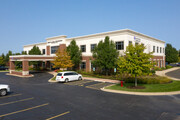 2000 McDonald Rd, South Elgin IL - Parking Garage