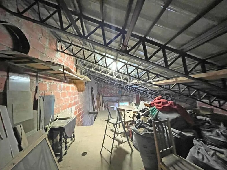 2 Rue Du Lac Bleu, L'Union for lease - Interior Photo - Image 3 of 5