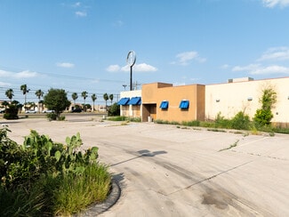 More details for 688 E Expressway 83, La Joya, TX - Retail for Sale