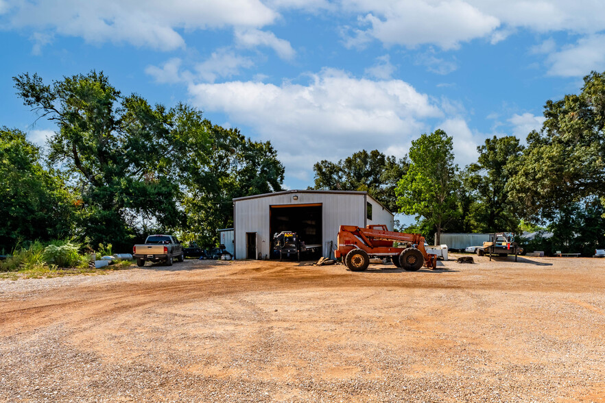 6061 County Road 4628, Athens, TX for sale - Building Photo - Image 2 of 34