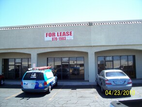 500-640 S Decatur Blvd, Las Vegas, NV for lease Building Photo- Image 2 of 12