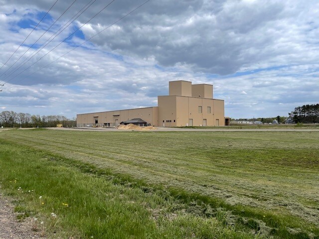 617 8th Ave, Clayton, WI for sale Primary Photo- Image 1 of 1