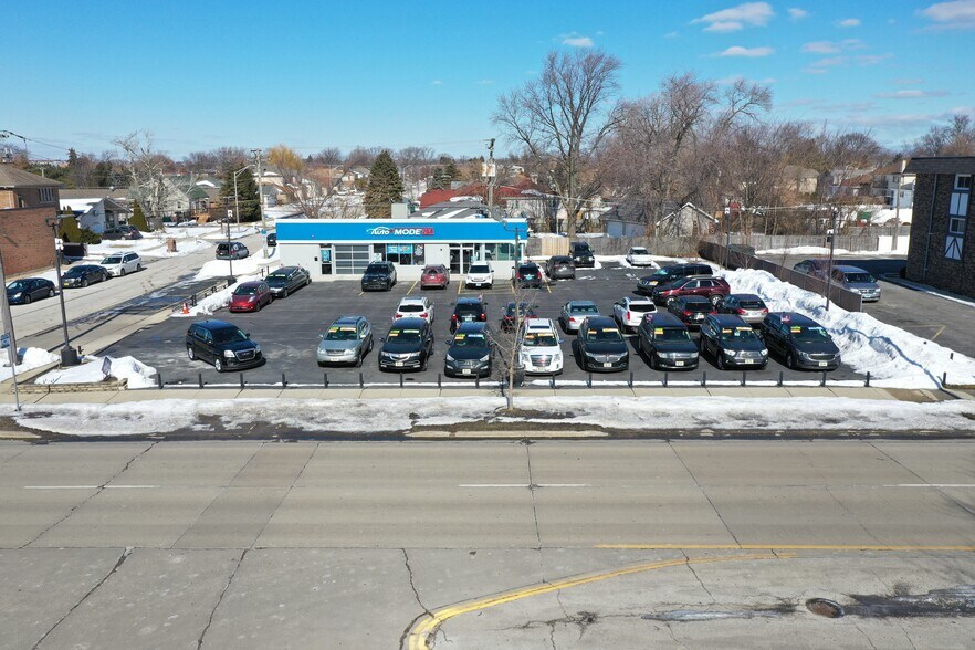 5860 W 87th St, Burbank, IL for sale - Building Photo - Image 1 of 1