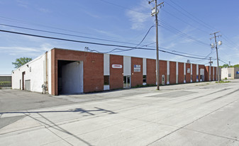 13201-13261 Cloverdale St, Oak Park MI - Warehouse