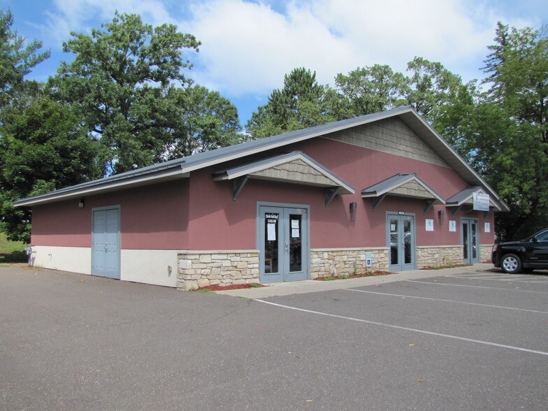 121 2nd St, Chetek, WI for sale - Building Photo - Image 1 of 1