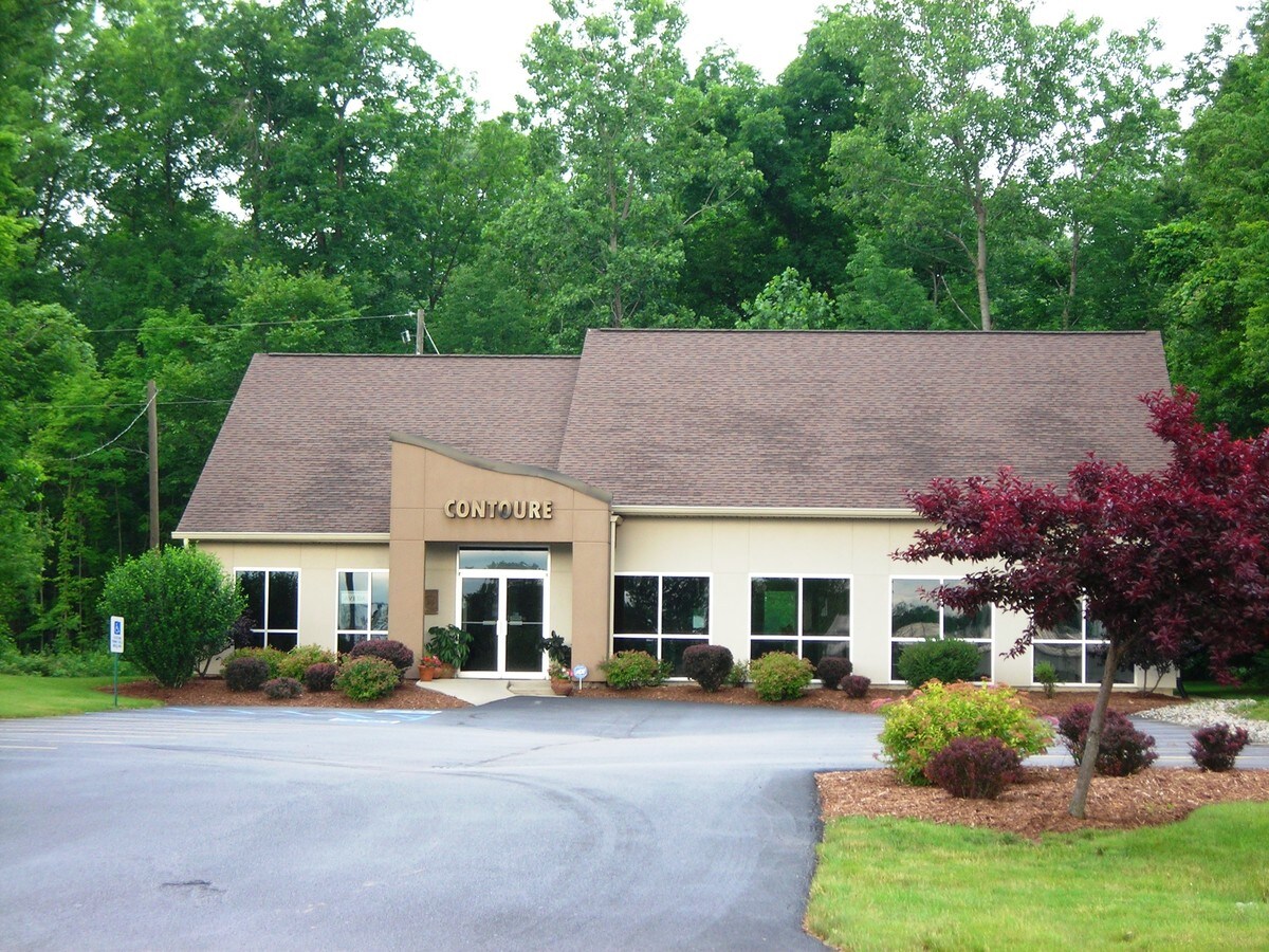 812 Lawrence Dr, Fort Wayne, IN 46804