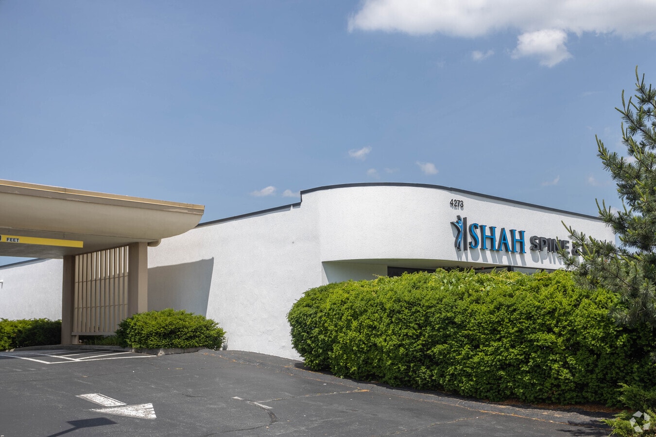 4273 Hempstead Tpke, Bethpage, NY 11714