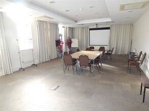 25 Marine Parade, Great Yarmouth for lease Interior Photo- Image 1 of 1