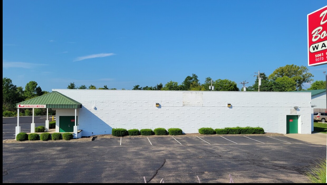 5061 College Corner Pike, Oxford, OH 45056