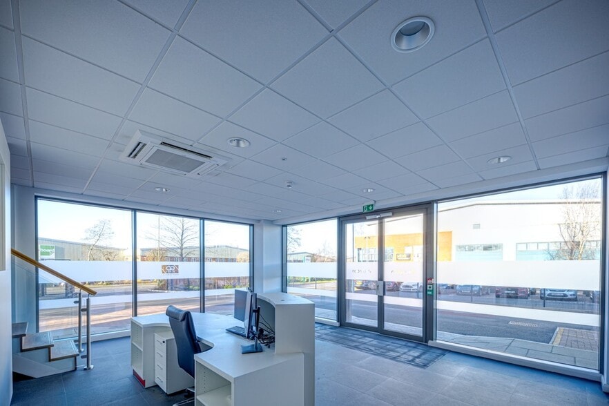 1A Franks Rd, Coalville for lease - Interior Photo - Image 1 of 9