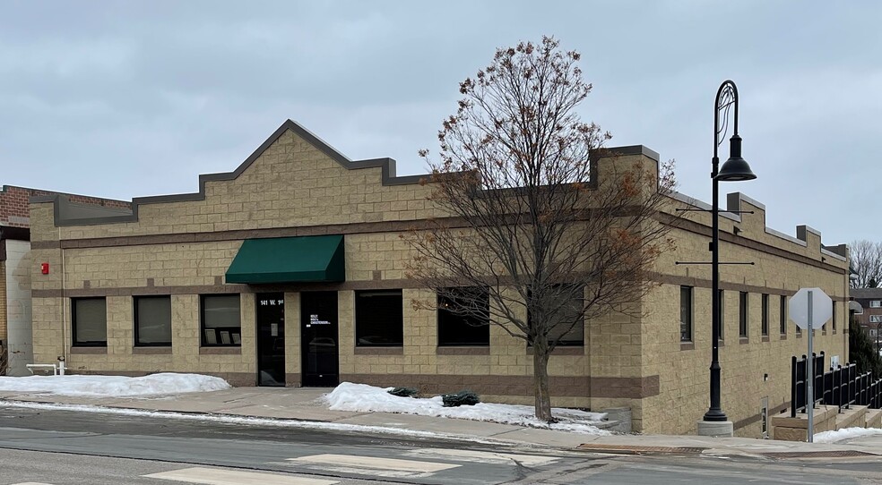 141 W 1st St W, Waconia, MN for lease - Building Photo - Image 1 of 17