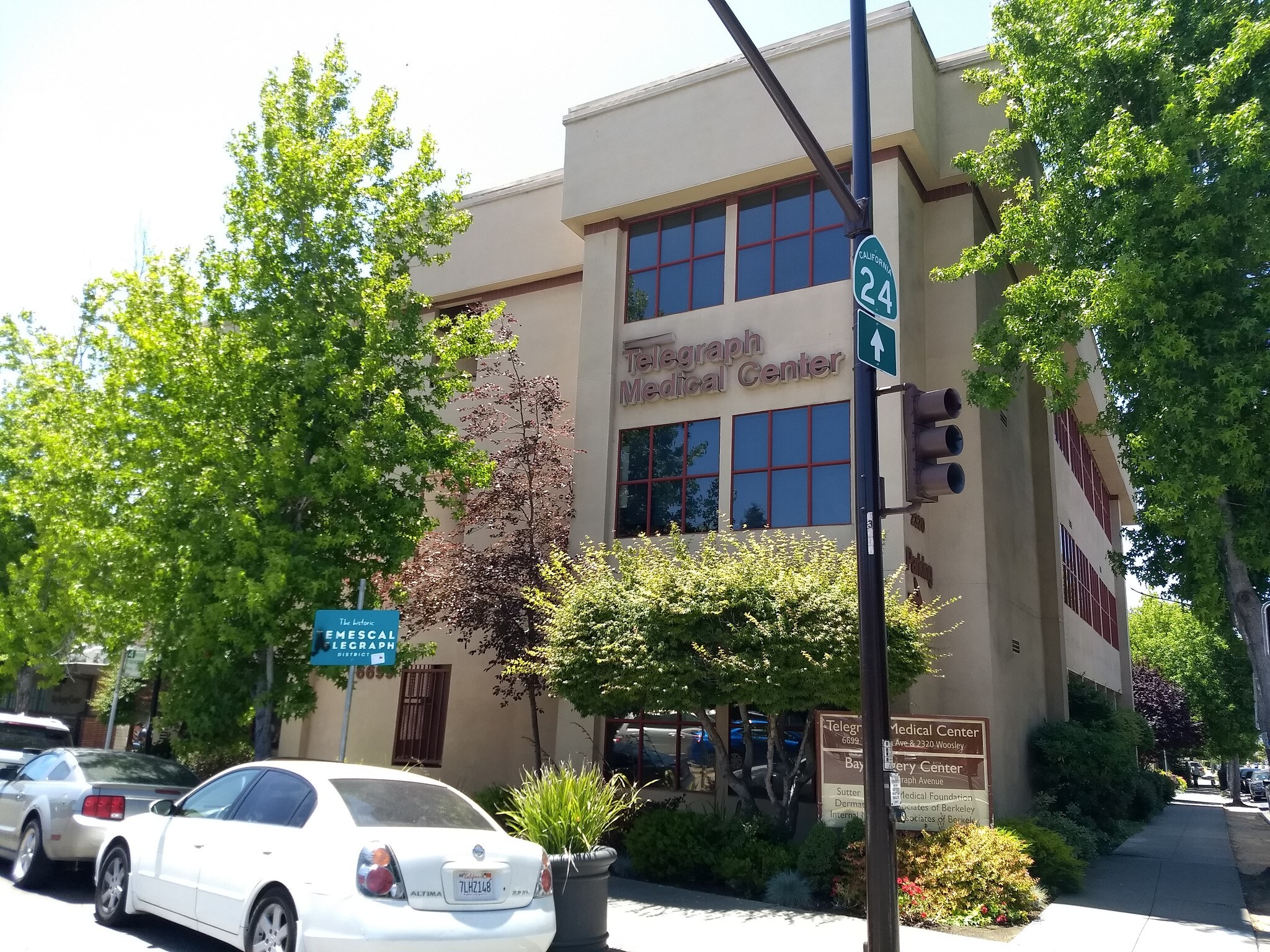 6699 Telegraph Ave, Berkeley, CA for sale Building Photo- Image 1 of 1