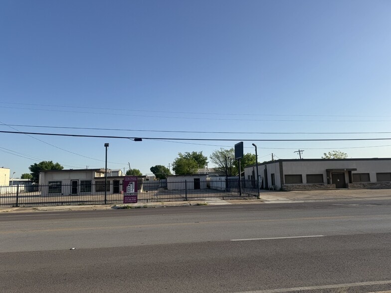 2835 NE 28th St, Fort Worth, TX for sale - Building Photo - Image 2 of 20