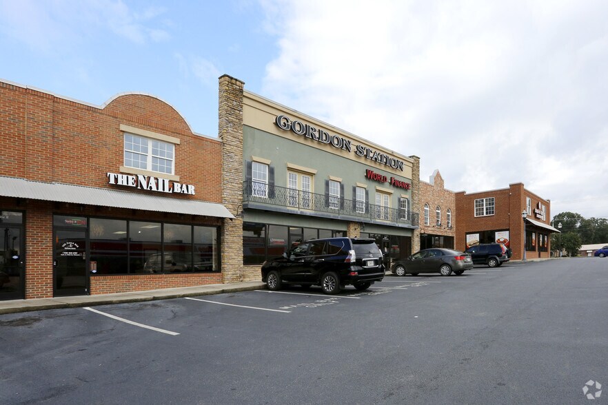 171 W Belmont Dr, Calhoun, GA for sale - Primary Photo - Image 1 of 1