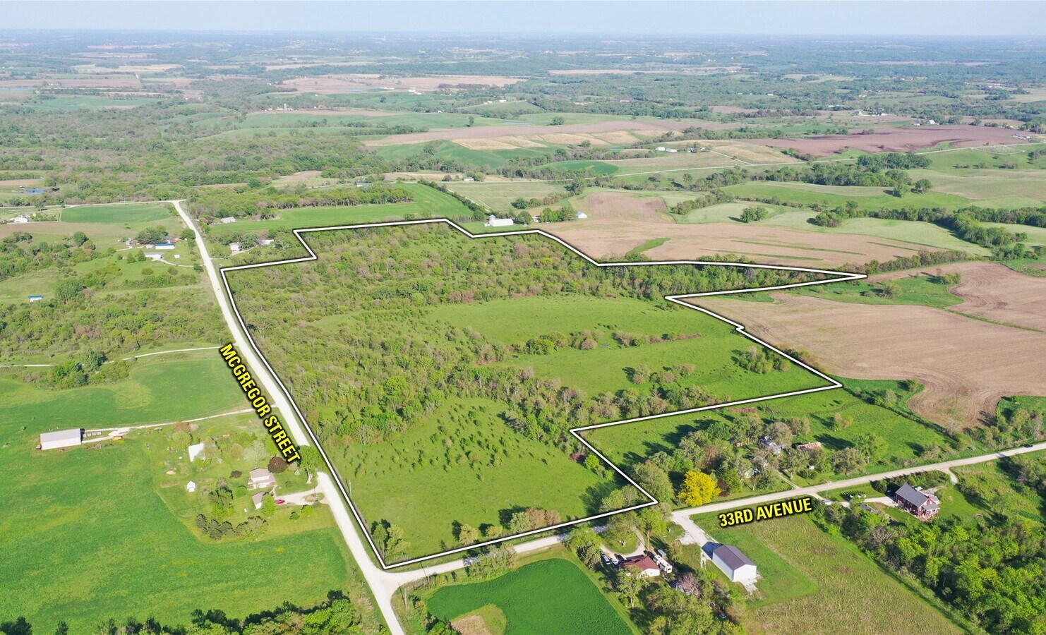 33rd Avenue, Saint Charles, IA 50240