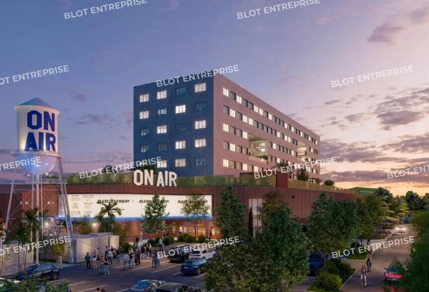 Office in Saint-Sébastien-sur-Loire for lease - Building Photo - Image 2 of 7