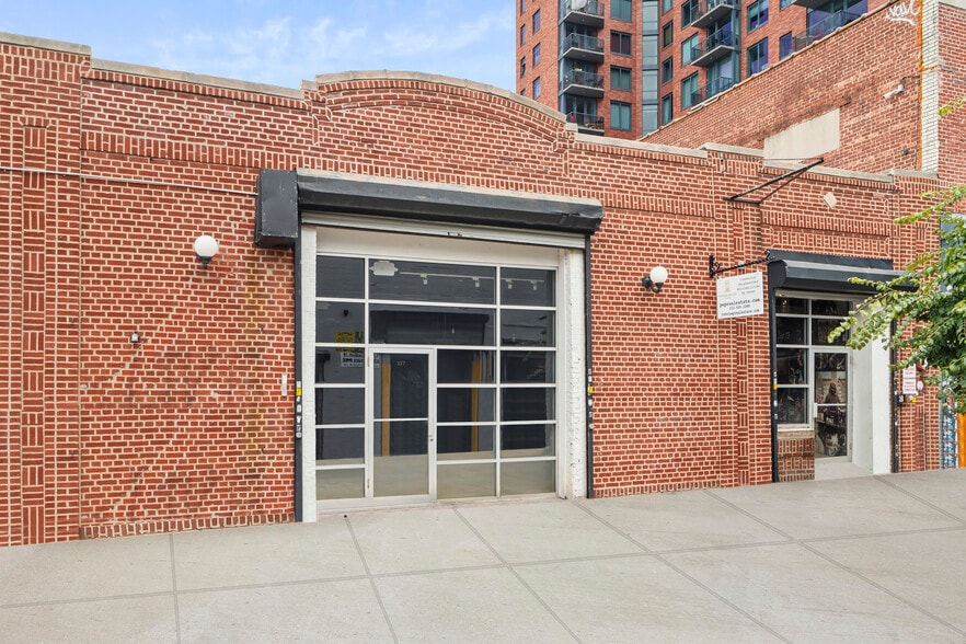 327 Douglass St, Brooklyn, NY for lease - Building Photo - Image 3 of 31