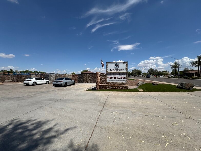 1632 N Greenfield Rd, Mesa, AZ for sale - Building Photo - Image 2 of 8