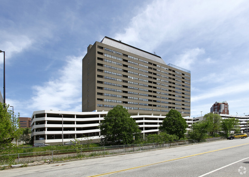 555 Canal St, Manchester, NH for sale - Primary Photo - Image 1 of 1