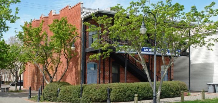 21 E Mellen St, Hampton, VA for sale - Primary Photo - Image 2 of 3