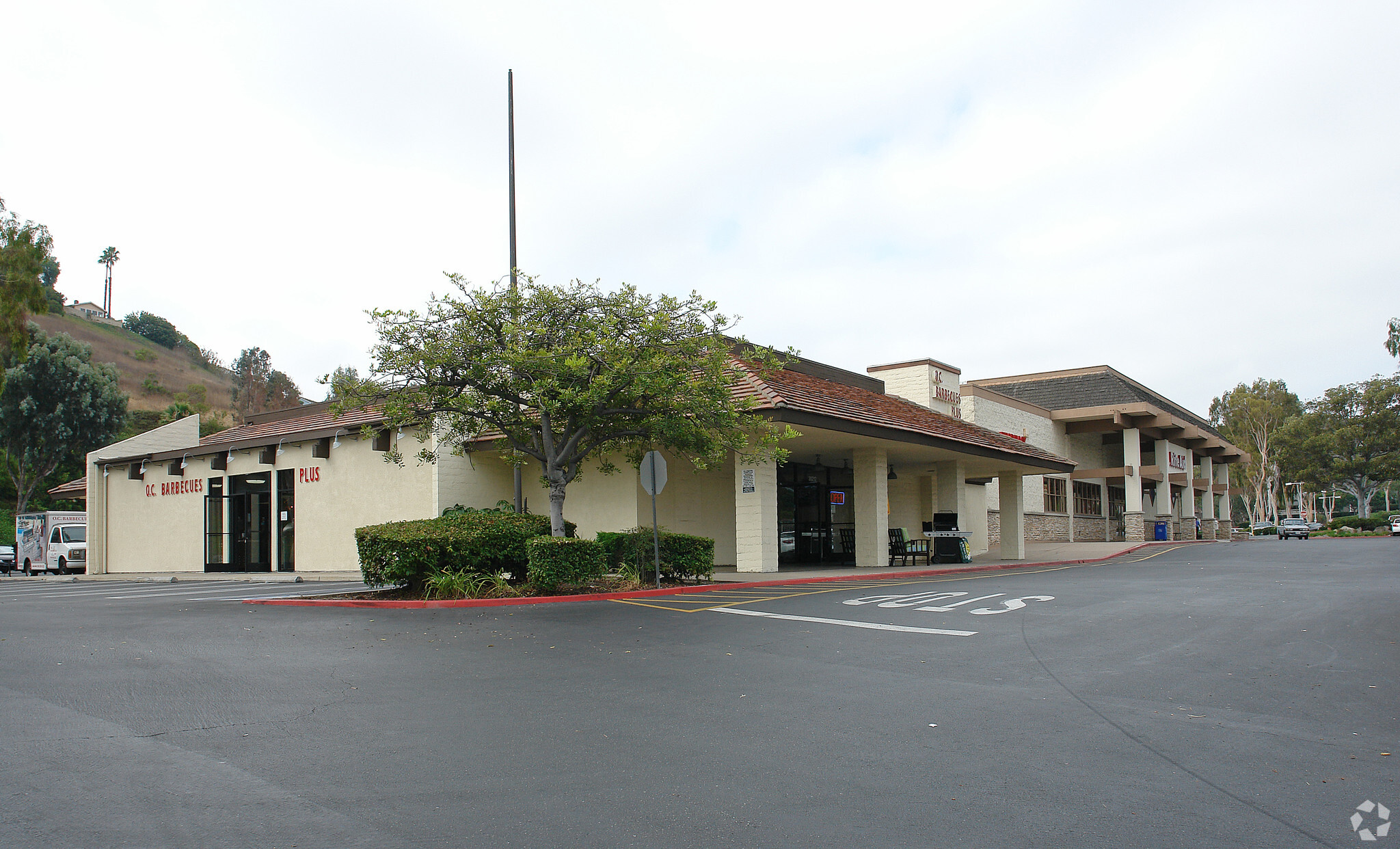 30202-30272 Crown Valley Pky, Laguna Niguel, CA for lease Primary Photo- Image 1 of 8