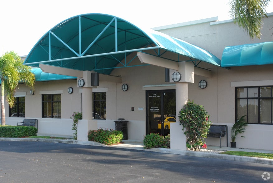 4665 S Congress Ave, Lake Worth, FL for lease - Building Photo - Image 1 of 1