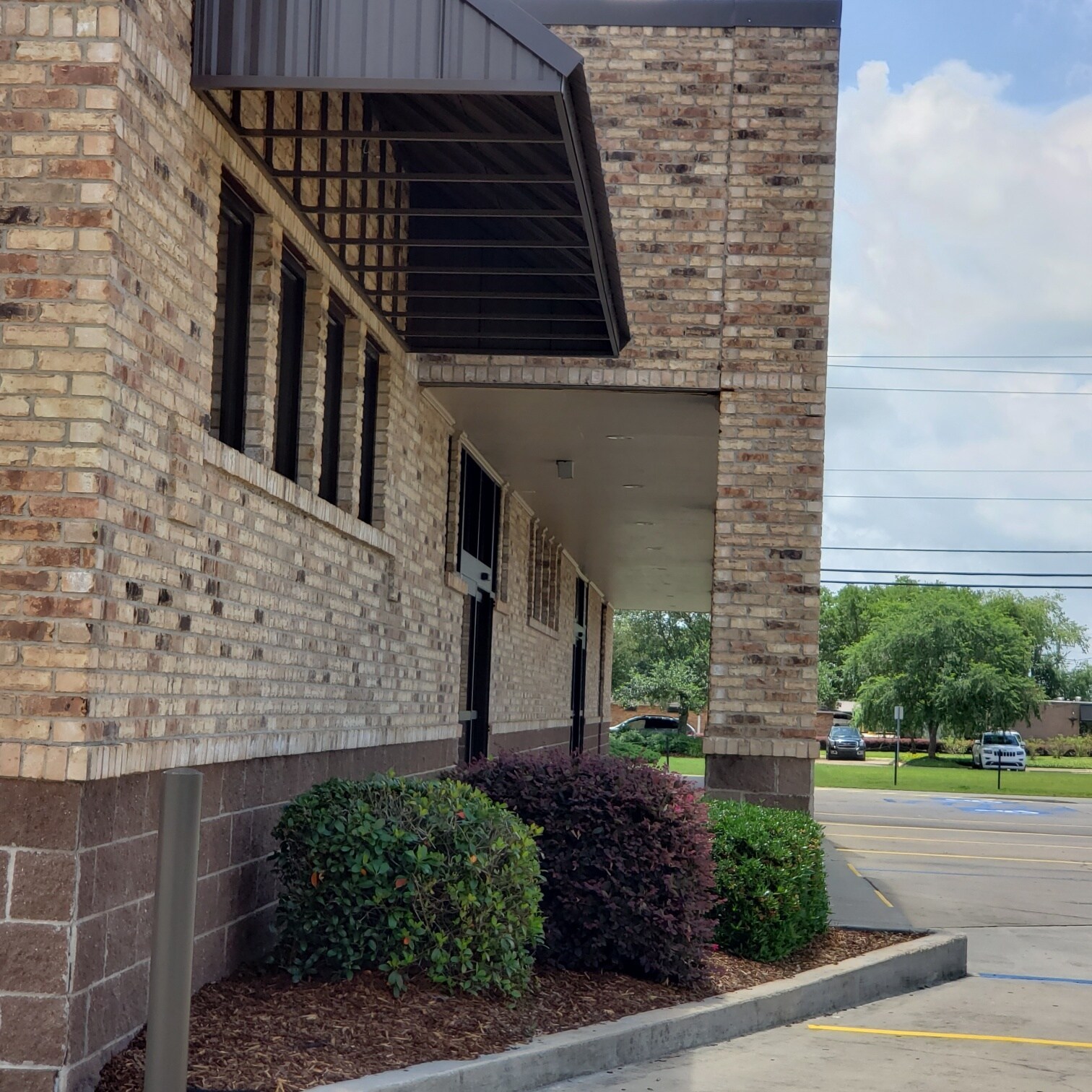 200 Marion Ave, Mccomb, MS for sale Building Photo- Image 1 of 1