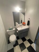 1600 Acoma Blvd W, Lake Havasu City, AZ for lease Interior Photo- Image 2 of 5