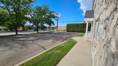 625 E 500 S, Bountiful, UT for lease Interior Photo- Image 2 of 18