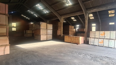 42-44 Duncrue St, Belfast for lease Interior Photo- Image 1 of 3