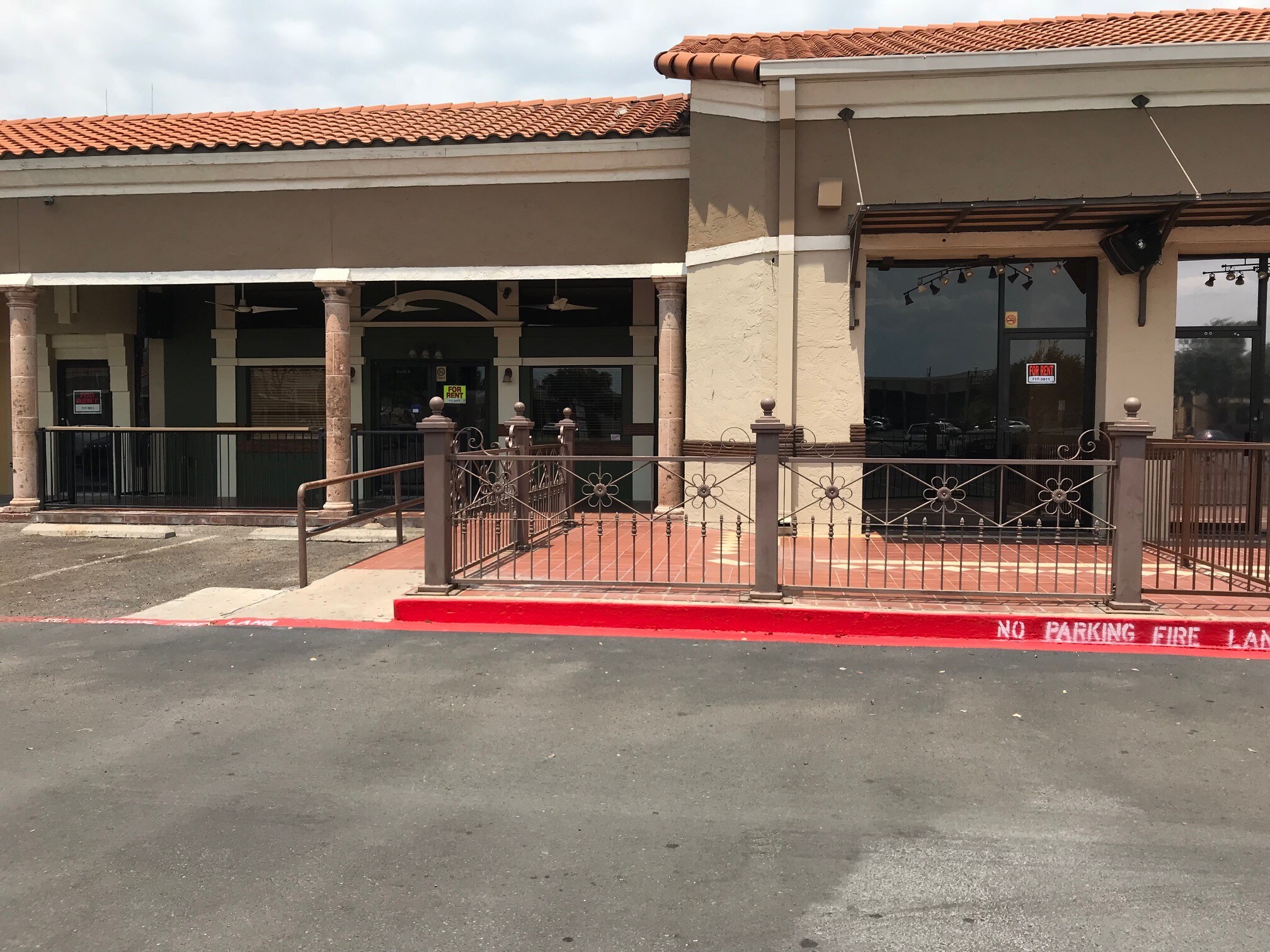 201 W Del Mar Blvd, Laredo, TX for sale Primary Photo- Image 1 of 1