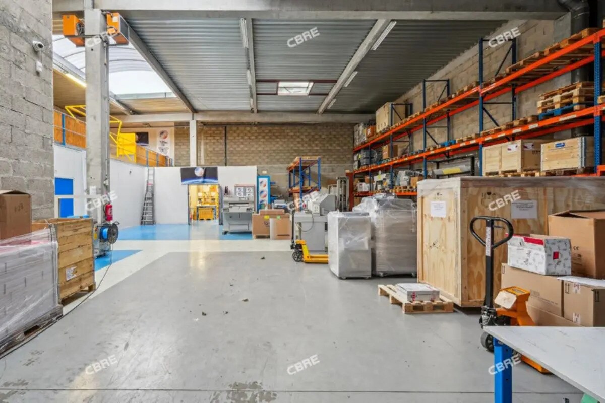 Flex in Trappes for sale Interior Photo- Image 1 of 13