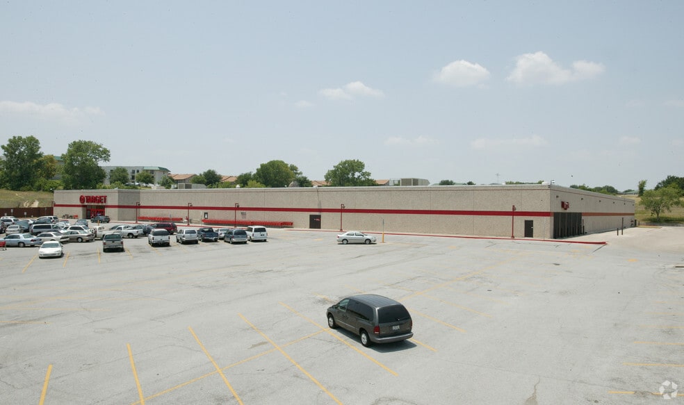 2600 S Cherry Ln, Fort Worth, TX for sale - Building Photo - Image 2 of 14