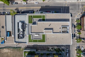 144 10th St NW, Calgary, AB - Aerial map view