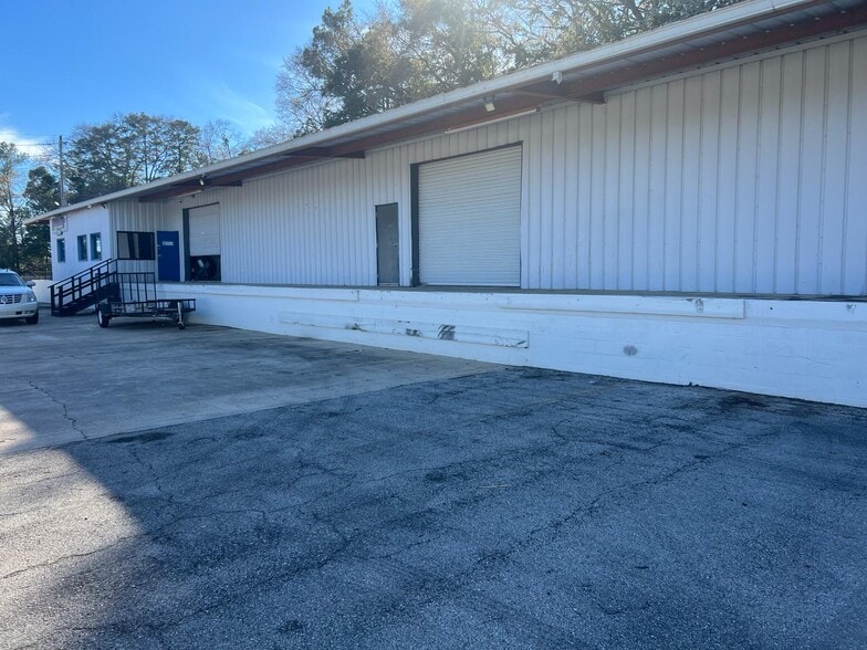 2130 Lake Bradford Blvd, Tallahassee, FL for lease - Building Photo - Image 3 of 7