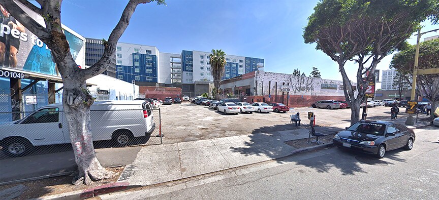 105-117 W Pico Blvd, Los Angeles, CA for sale - Building Photo - Image 1 of 3