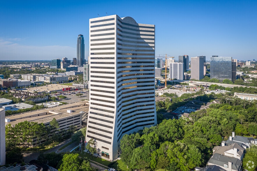 4400 Post Oak Pky, Houston, TX for lease - Building Photo - Image 1 of 16
