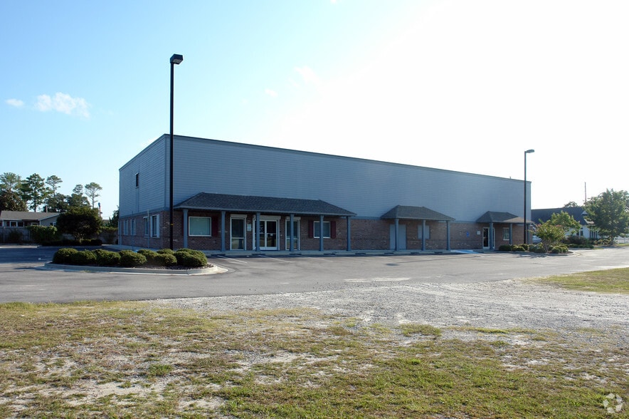 5654 Carolina Beach Rd, Wilmington, NC for sale - Building Photo - Image 1 of 12
