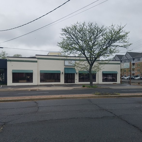 3400 Fairfield Ave, Bridgeport, CT for sale - Building Photo - Image 1 of 1