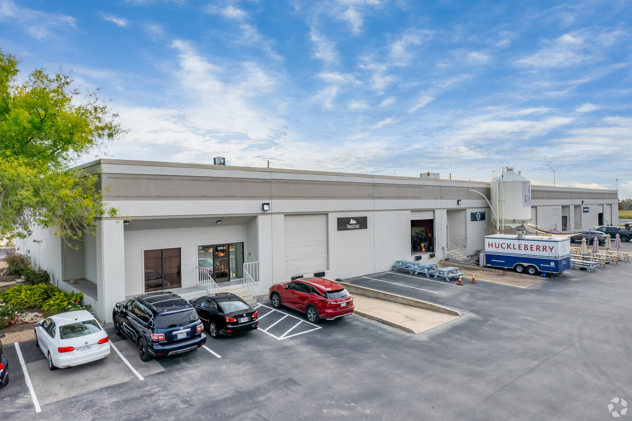 2340 W Braker Ln, Austin, TX for lease Building Photo- Image 1 of 20