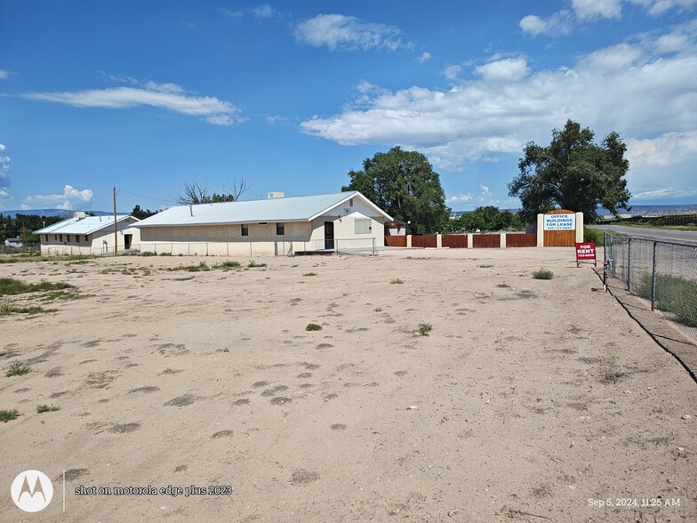 1732 Simmons Ln, Espanola, NM for lease - Building Photo - Image 1 of 27