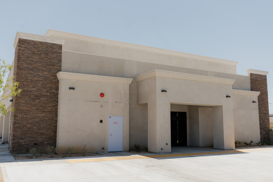 18856 Highway 18, Apple Valley, CA for sale - Building Photo - Image 1 of 9