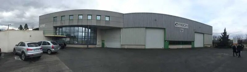 Office in Jassans-Riottier for lease - Building Photo - Image 2 of 3