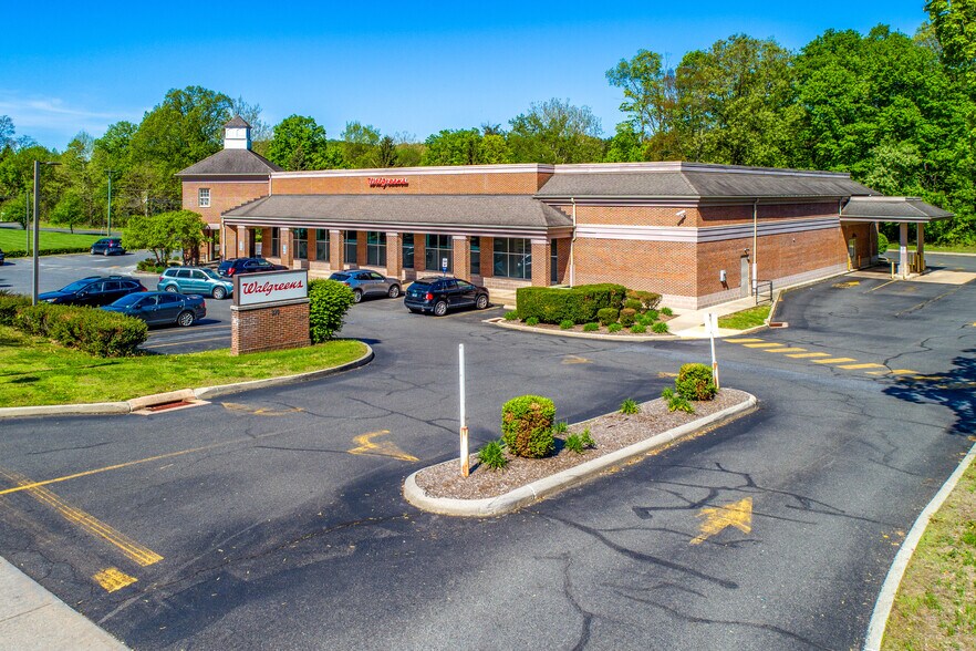 370 Main St S, Southbury, CT for sale - Building Photo - Image 2 of 5