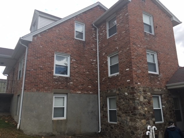 52 Colony St, Bristol, CT for sale - Primary Photo - Image 1 of 25